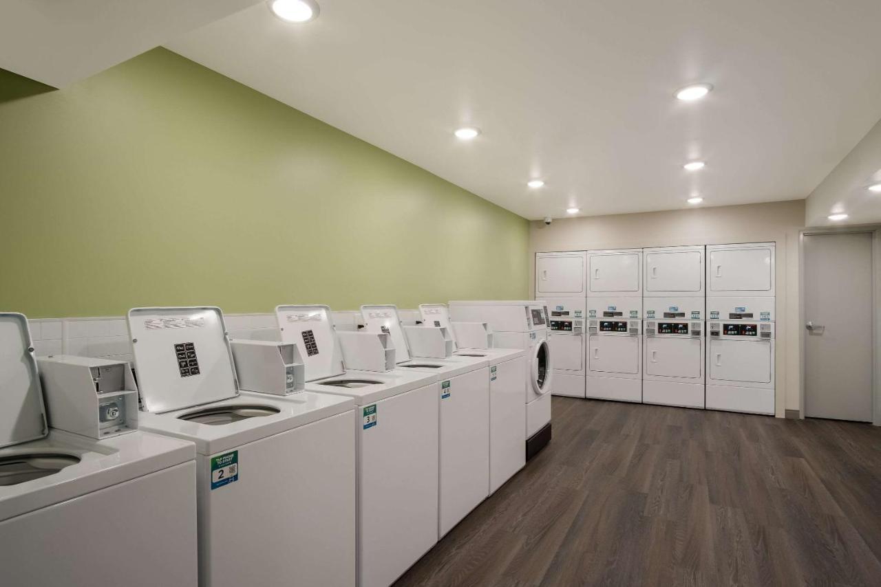 Woodspring Suites Grand Rapids Kentwood Cascade Exteriör bild