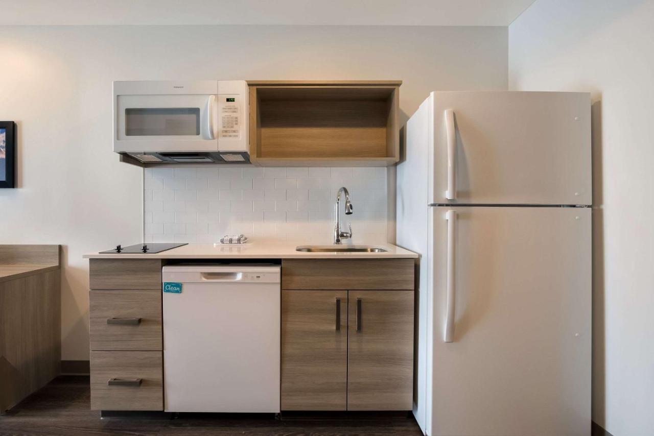 Woodspring Suites Grand Rapids Kentwood Cascade Exteriör bild